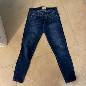 Paige Denim- Style: Verdugo Crop